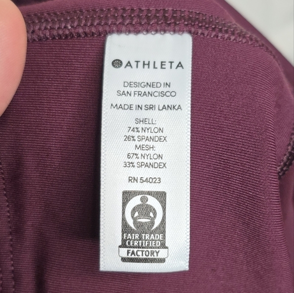 Athleta Women’s All In Crop Capri Running Pant Size M - Picture 5 of 5